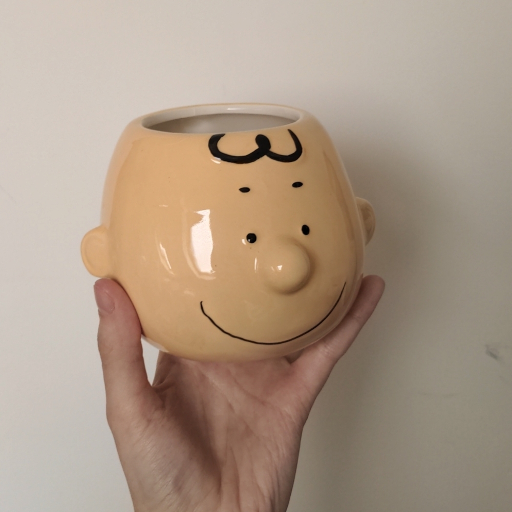 Peanuts Charlie Brown collectable Mug
